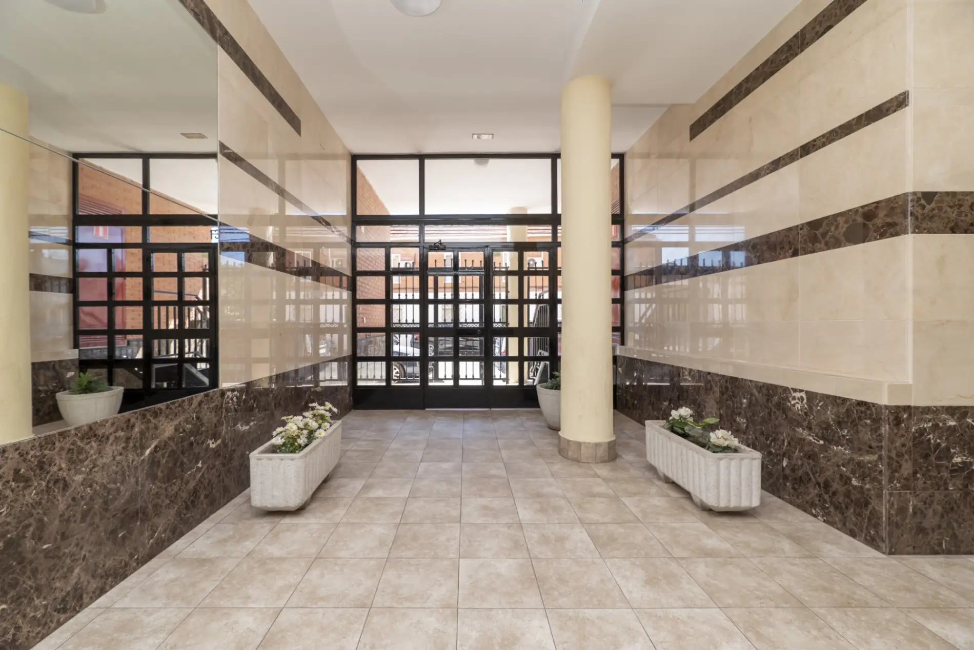 Excellent rapport qualité-prix pour une cristallisation de marbre à Neuilly
